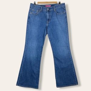 Levi’s Y2K Vintage 519 Low Rise Flare Leg Hipster Medium Wash Denim Jeans 16